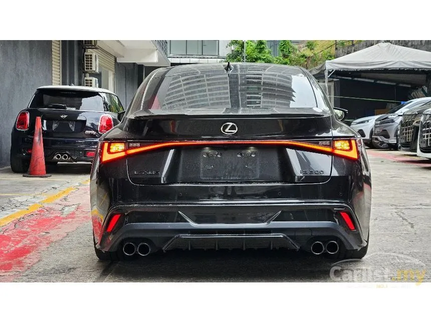 2021 Lexus IS 300 F Sport Sedan