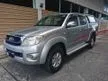 Used Low mileage 2010 Toyota Hilux 2.5 G Pickup Truck