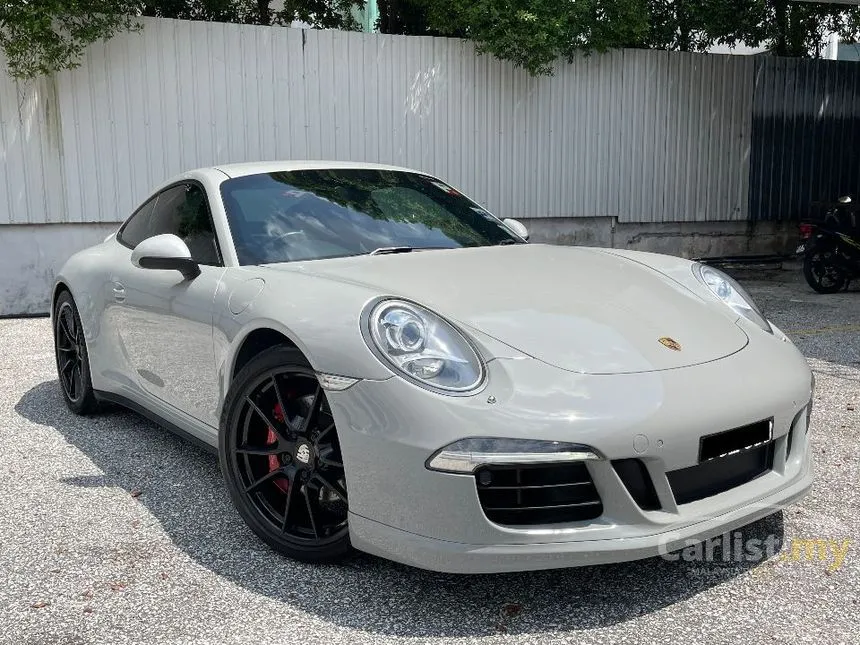 2013 Porsche 911 Carrera 4S Coupe