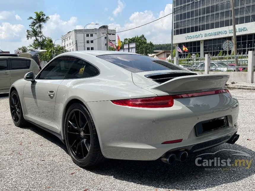 2013 Porsche 911 Carrera 4S Coupe