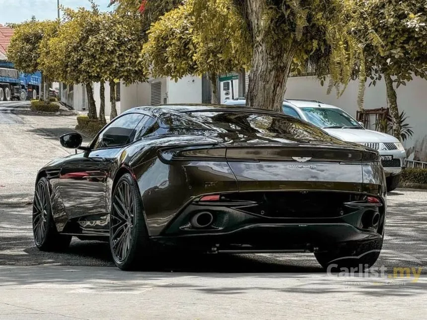 2018 Aston Martin DB11 V12 Coupe