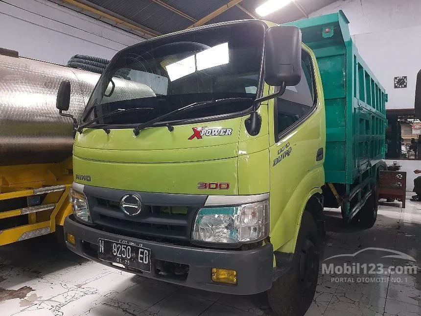 Jual Mobil Hino Dutro 2020 130 HD 4.0 di Jawa Timur Manual Trucks Hijau Rp 320.000.000