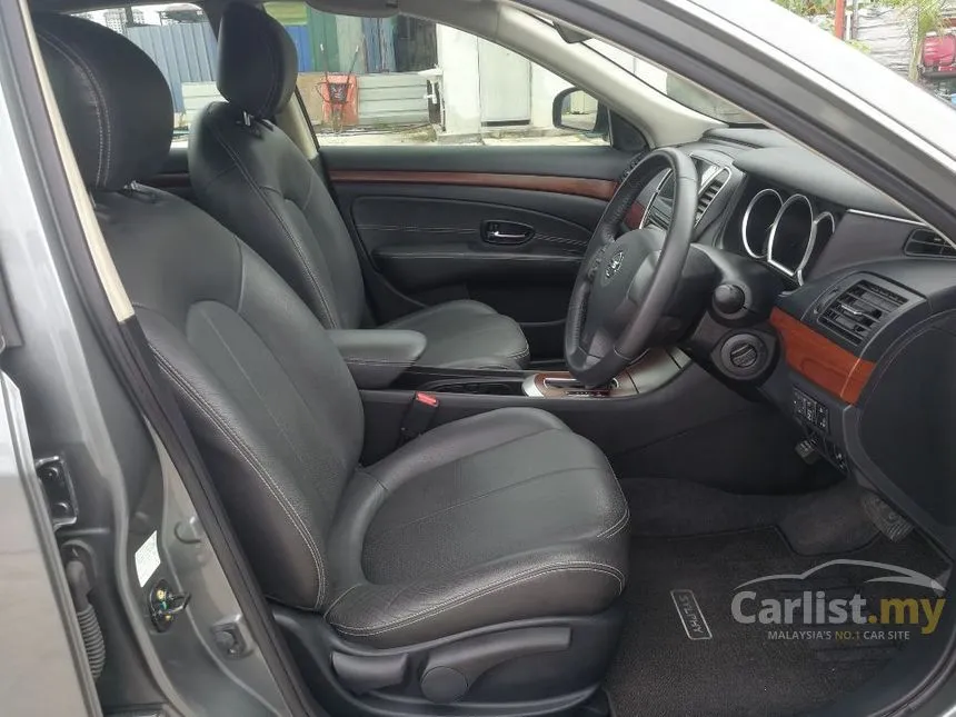 2012 Nissan Sylphy XL Comfort Sedan