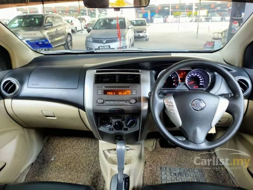 2014 Nissan Grand Livina Comfort MPV