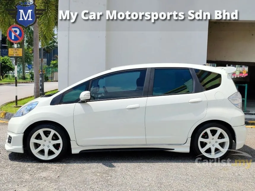 2012 Honda Jazz Hybrid Hatchback