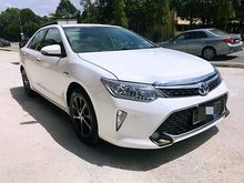 2015 Toyota Camry 2.5 Hybrid Sedan