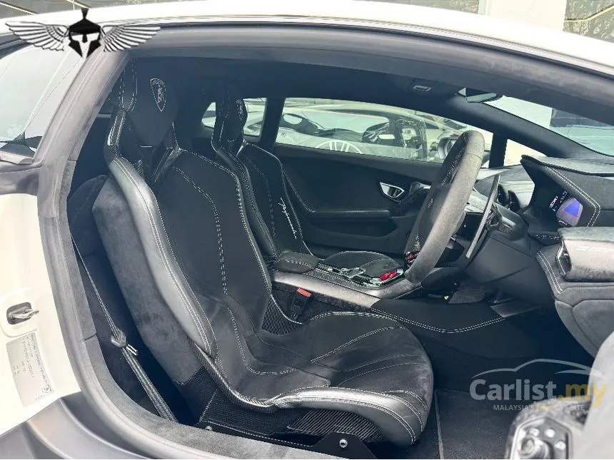 2018 Lamborghini Huracan Performante Coupe