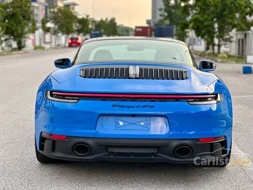 2023 Porsche 911 Targa 4 GTS Convertible