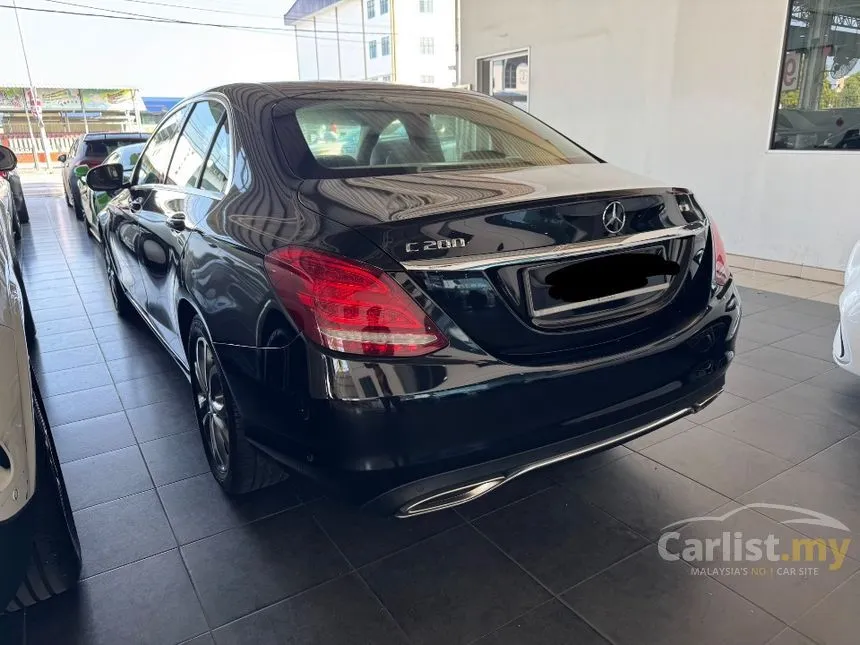 2015 Mercedes-Benz C200 Avantgarde Sedan