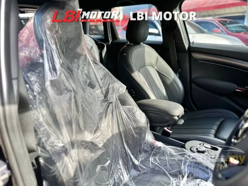 2022 MINI Cooper S 5 Door Hatchback