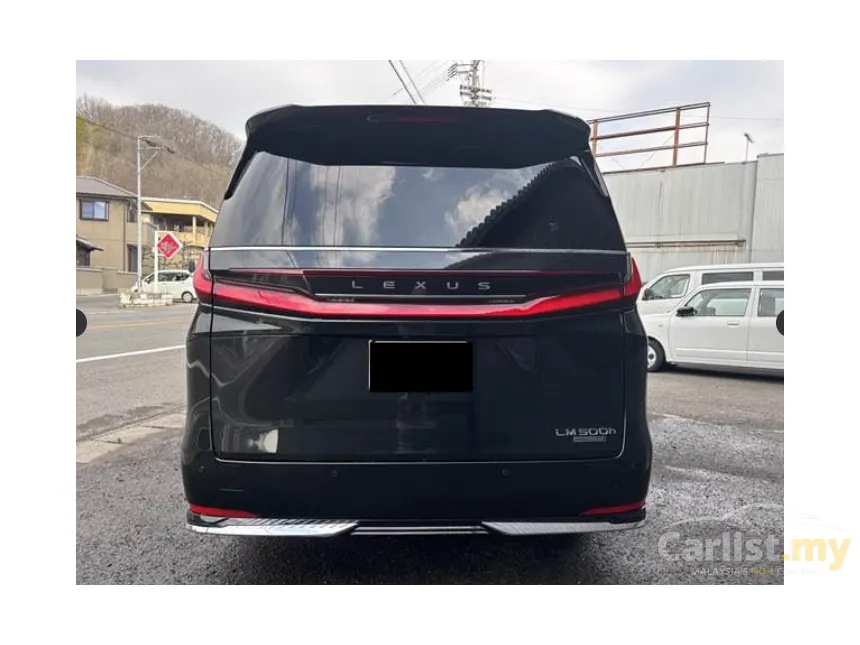 2024 Lexus LM 500h Version L 6 Seater MPV
