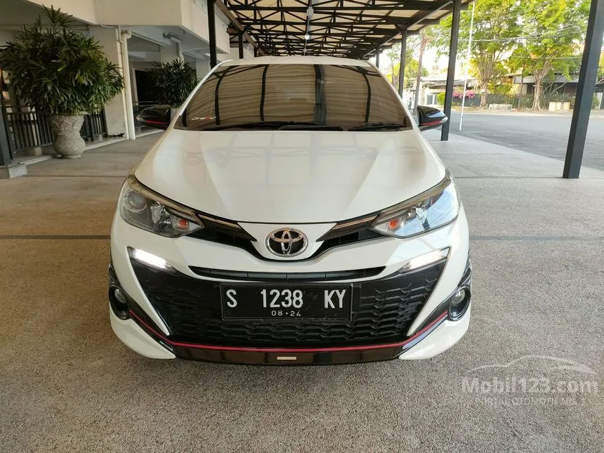 Jual Mobil Toyota Yaris 2019 TRD Sportivo 1.5 di Jawa Timur Automatic Hatchback Putih Rp 223.000.000