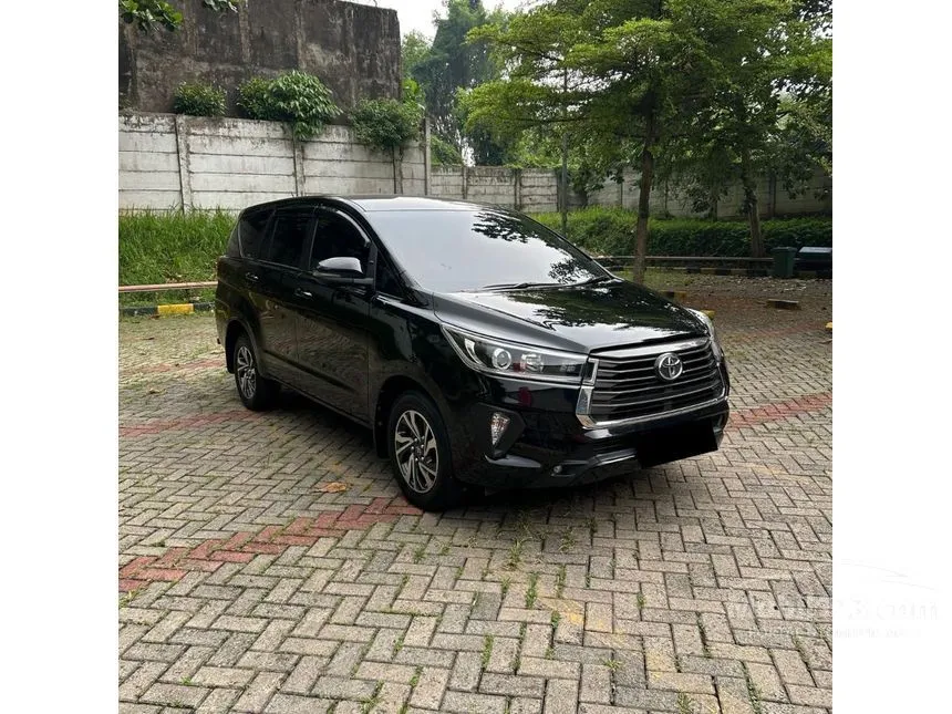 2022 Toyota Kijang Innova V MPV