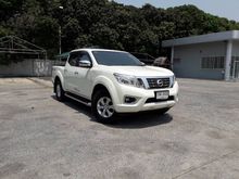 2015 Nissan NP 300 Navara 2.5 DOUBLE CAB Calibre E Pickup MT