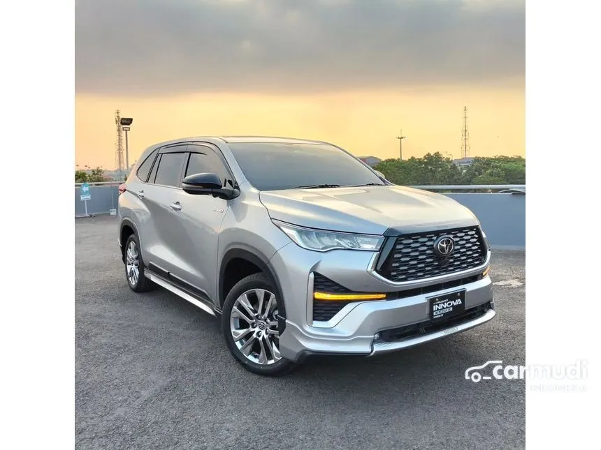 2025 Toyota Kijang Innova Zenix Q HV TSS (Non Premium Color) MPV