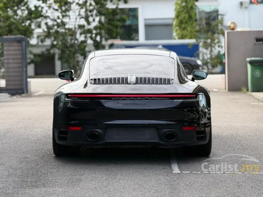 2020 Porsche 911 Carrera 4S Coupe
