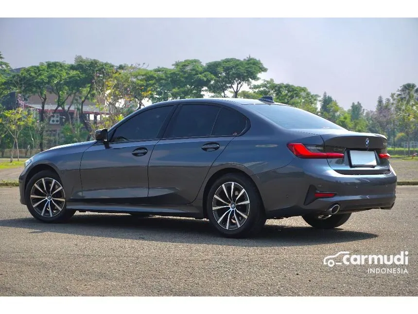 2021 BMW 320i Sport Sedan