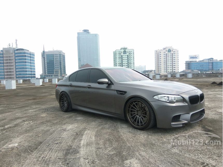 Jual Mobil Bmw M5 2012 M5 4 4 Di Dki Jakarta Automatic Sedan Abu Abu Rp 1 700 000 000 3793057 Mobil123 Com