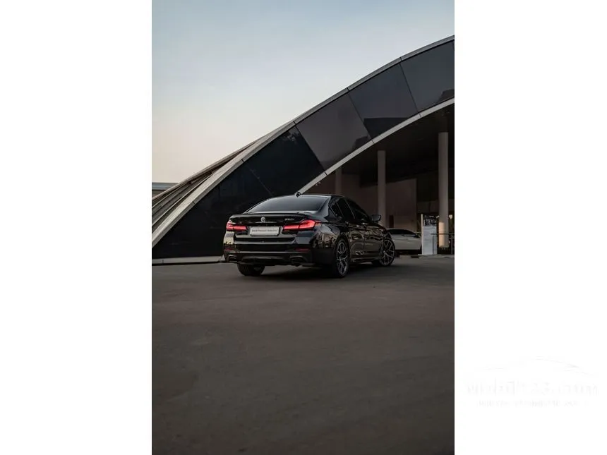 2023 BMW 520i M Sport Sedan