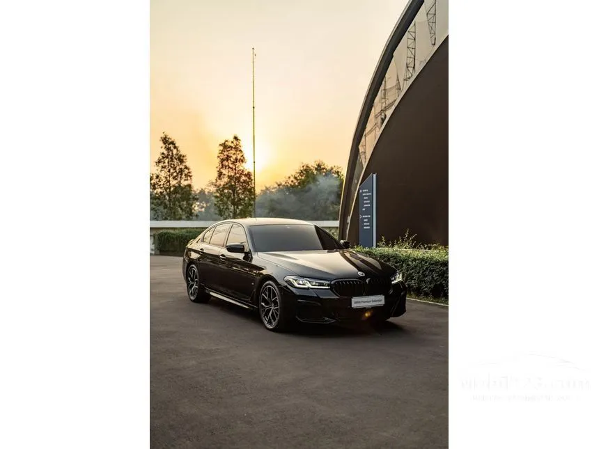 2023 BMW 520i M Sport Sedan