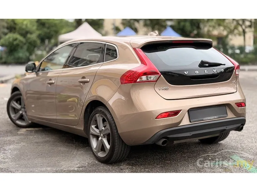 2017 Volvo V40 T5 Drive-E Hatchback