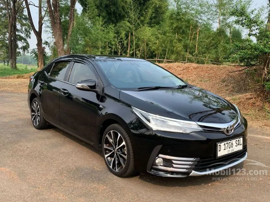 Jual Mobil Toyota Corolla Altis 2018 V 1.8 di Jawa Barat Automatic Sedan Hitam Rp 227.000.000