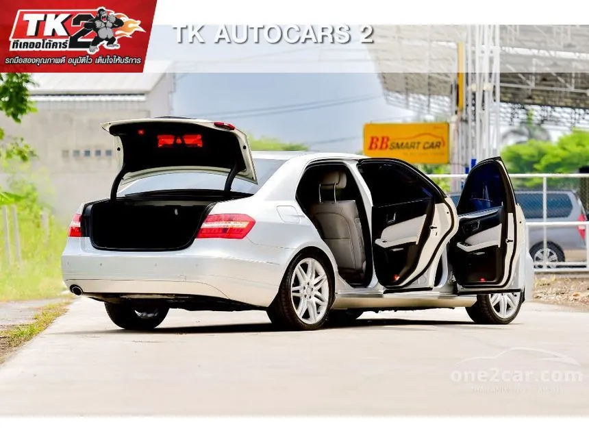 2012 Mercedes-Benz E250 CGI BlueEFFICIENCY Coupe