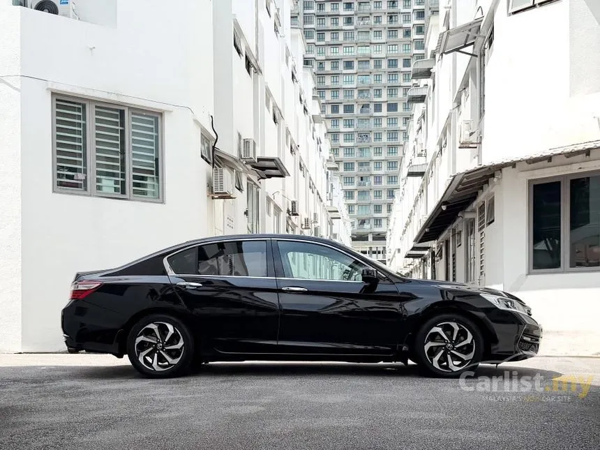 2017 Honda Accord VTi-L Sedan