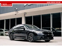 BMW 530e 2.0 M Sport Sedan FACELIFT FULL BODYKIT M5 G30 LCI MSPORT CALIPERS DIGITAL METER PADDLE SHIFTER 360 REVERSE CAMERA PREMIUM LEATHER SEATS