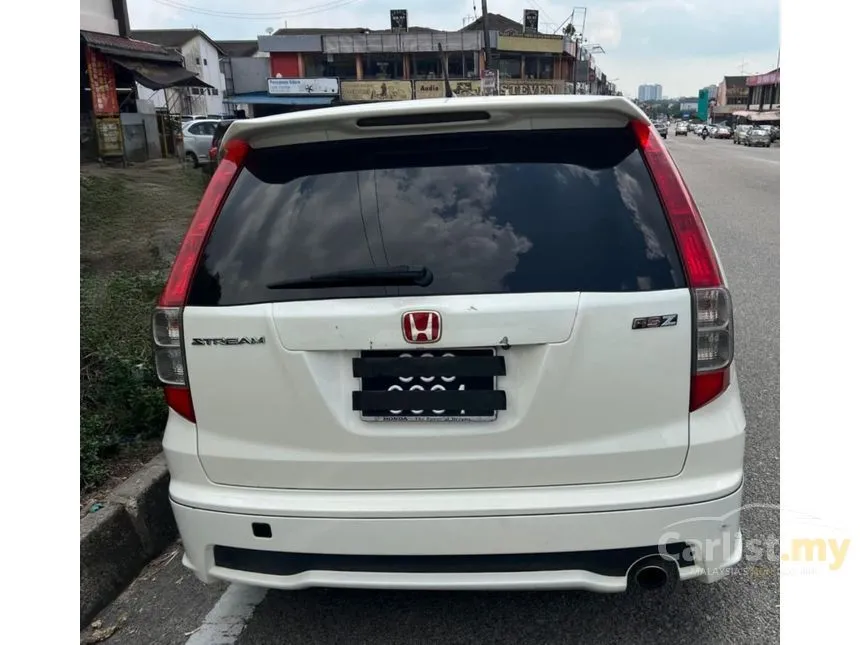 2010 Honda Stream RSZ MPV