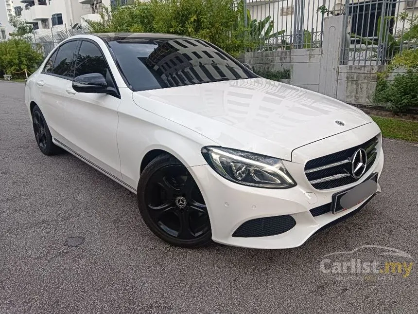 2017 Mercedes-Benz C200 Avantgarde Sedan