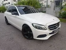 2017 Mercedes-Benz C200 2.0 Avantgarde -vip owner -well maintained -like new (Jeff)