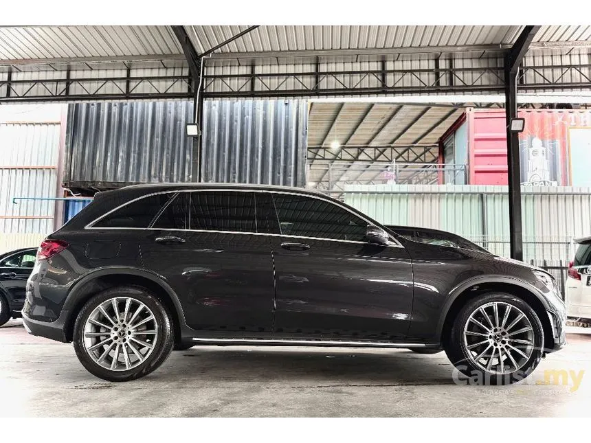 2021 Mercedes-Benz GLC200 AMG Line SUV