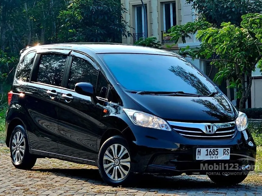 Jual Mobil Honda Freed 2012 S 1.5 di Jawa Tengah Automatic MPV Hitam Rp 129.000.000