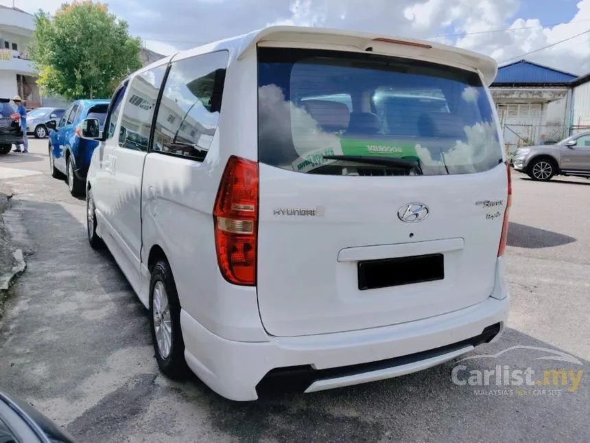2013 Hyundai Grand Starex CRDi MPV