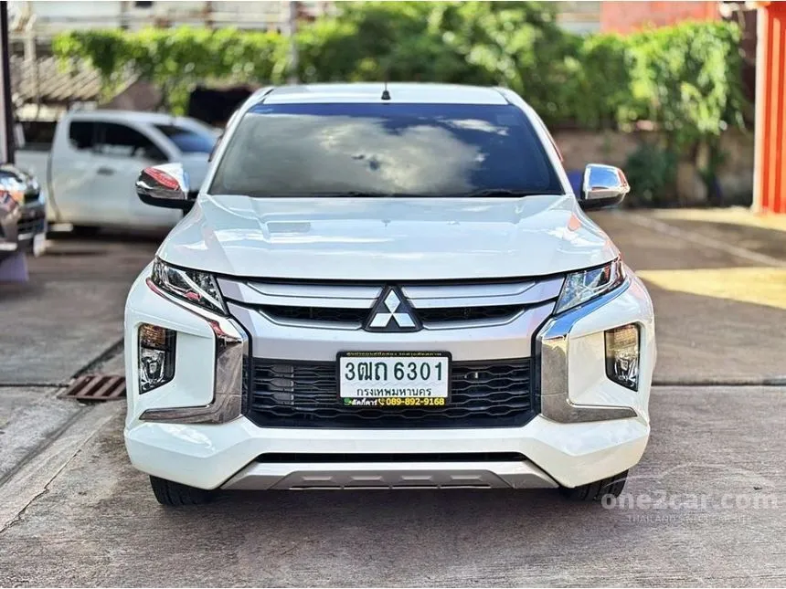 2022 Mitsubishi TRITON GLX Mega Cab Pickup