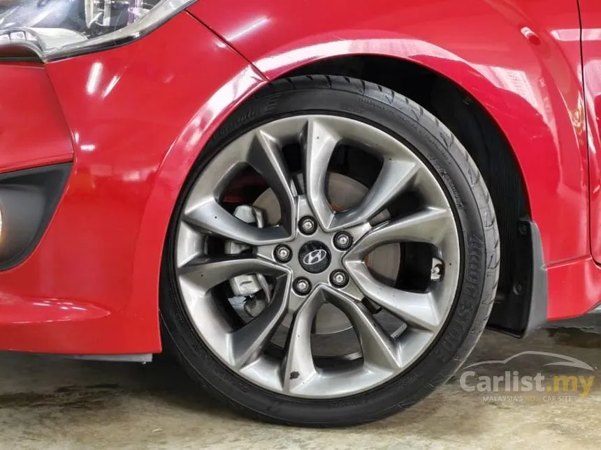 2015 Hyundai Veloster Turbo Hatchback