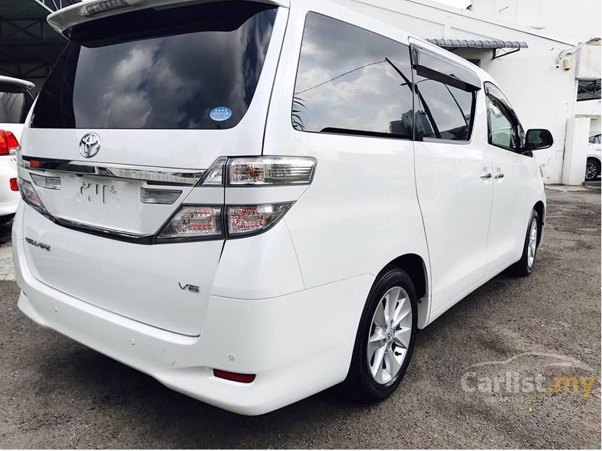 Toyota vellfire 2014