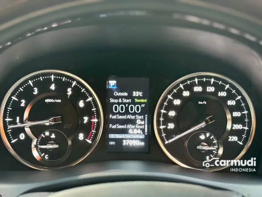 2021 Lexus LM 350 4 Seater MPV