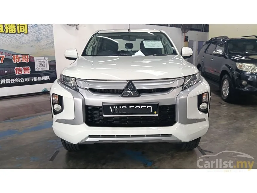 2022 Mitsubishi Triton VGT Dual Cab 4X4 Pickup