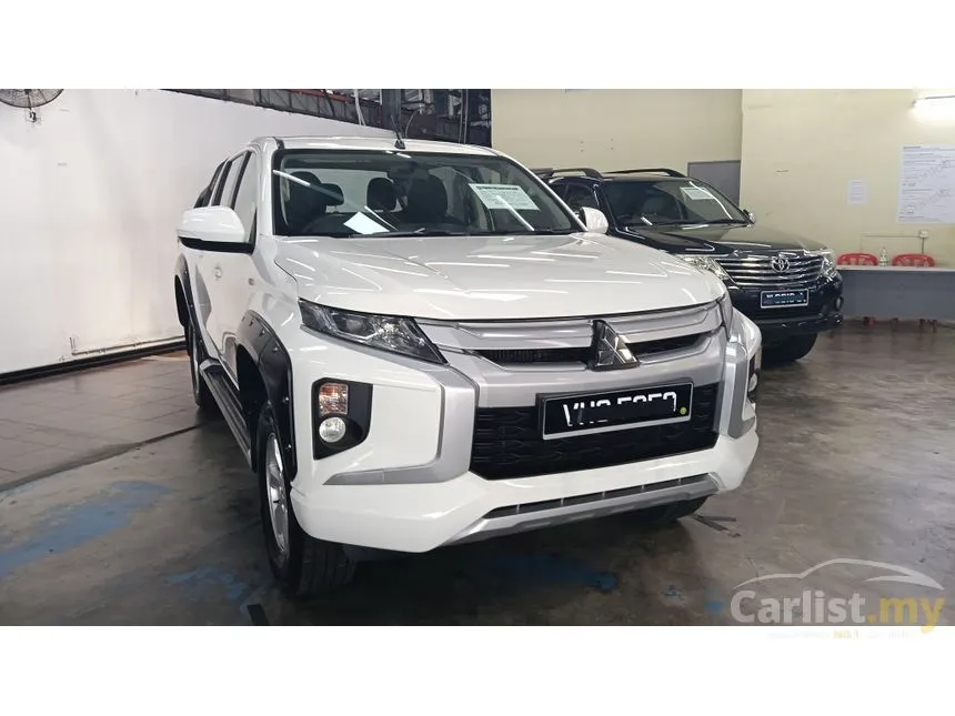 2022 Mitsubishi Triton VGT Dual Cab 4X4 Pickup