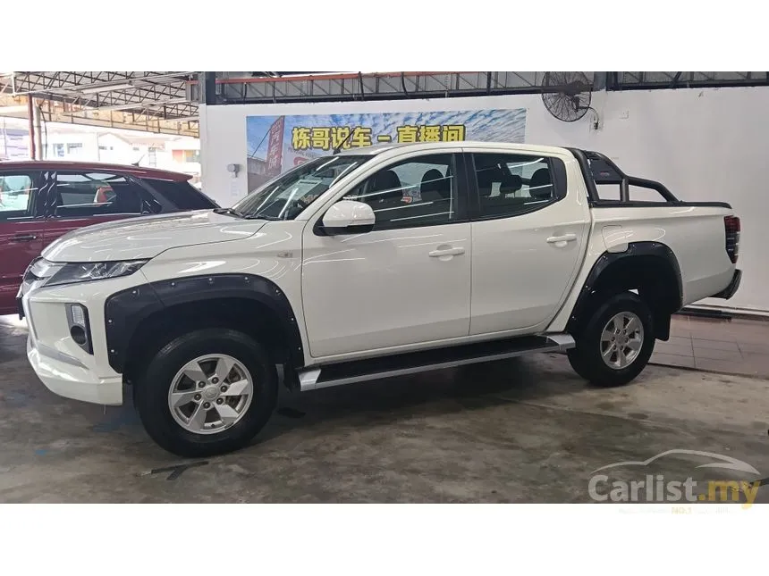 2022 Mitsubishi Triton VGT Dual Cab 4X4 Pickup