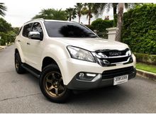 2014 Isuzu MU-X 3.0 (ปี 13-17) SUV AT