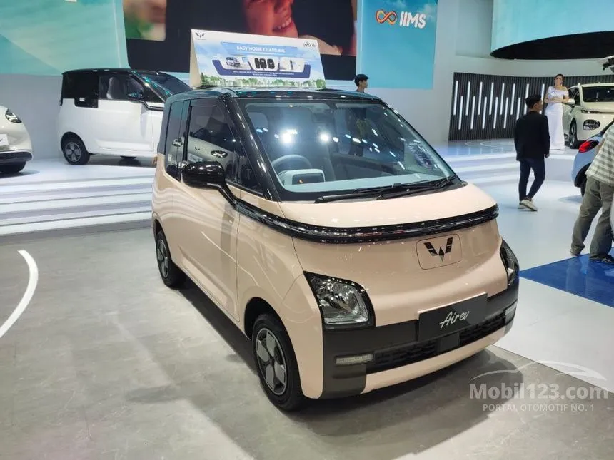 Jual Mobil Wuling EV 2024 Air ev Long Range di Jawa Barat Automatic Hatchback Lainnya Rp 230.900.000