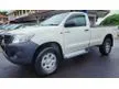 Used 2015 Toyota HILUX SINGLE CAB 2.5 M VNT 4WD (MT) (4X4) (PICK UP) (GOOD CONDITION)
