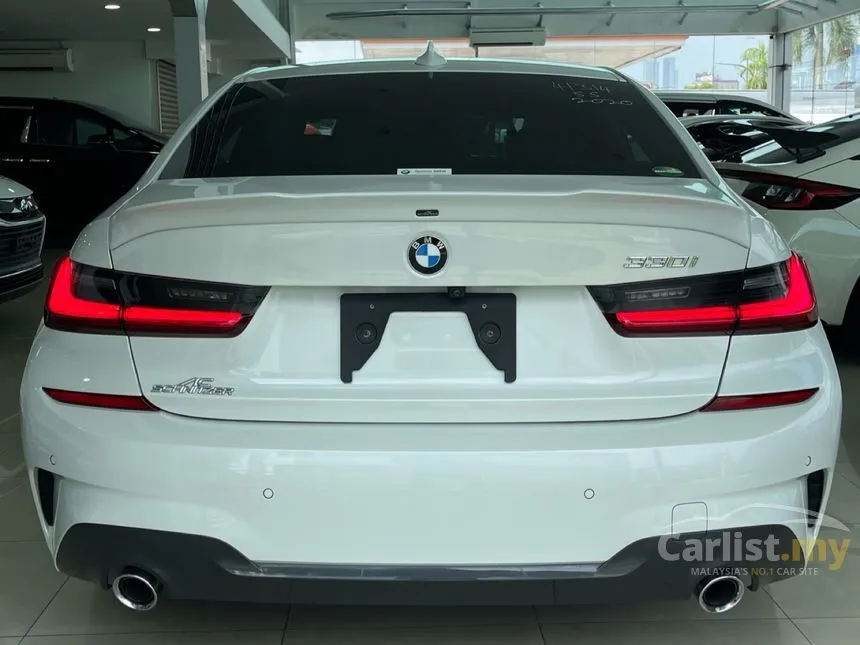 2020 BMW 330i M Sport Driving Assist Pack Sedan