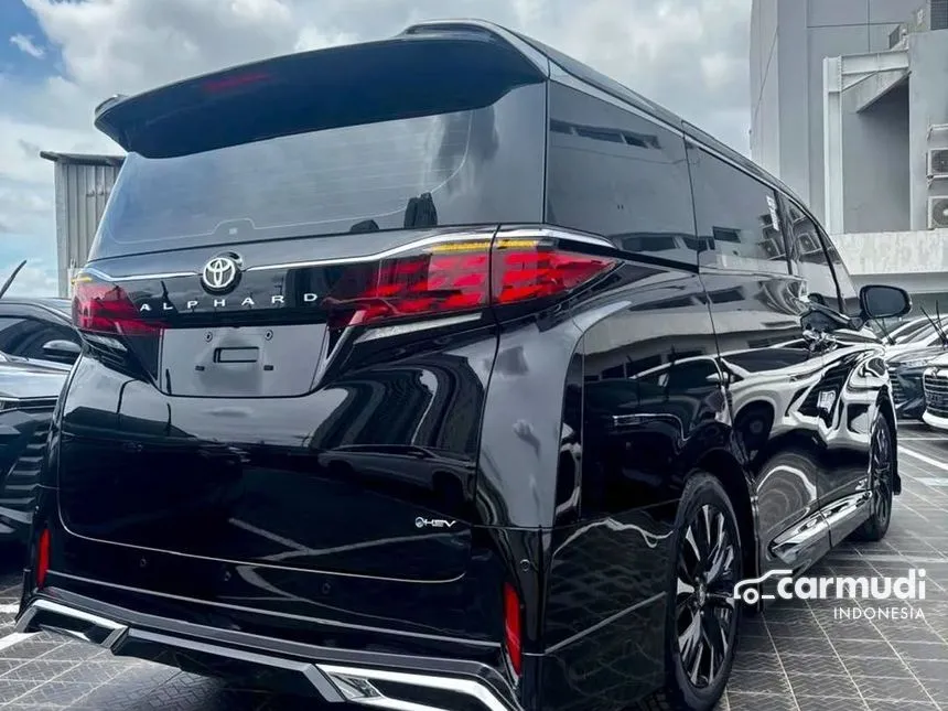 2025 Toyota Alphard HEV (Non Premium Color) MPV