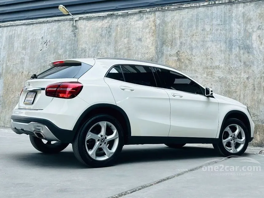 2019 Mercedes-Benz GLA200 Urban SUV