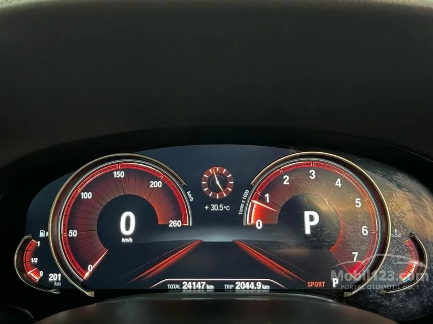 2017 BMW 730Li Sedan