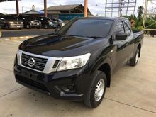 2017 Nissan NP 300 Navara 2.5 KING CAB S Pickup MT